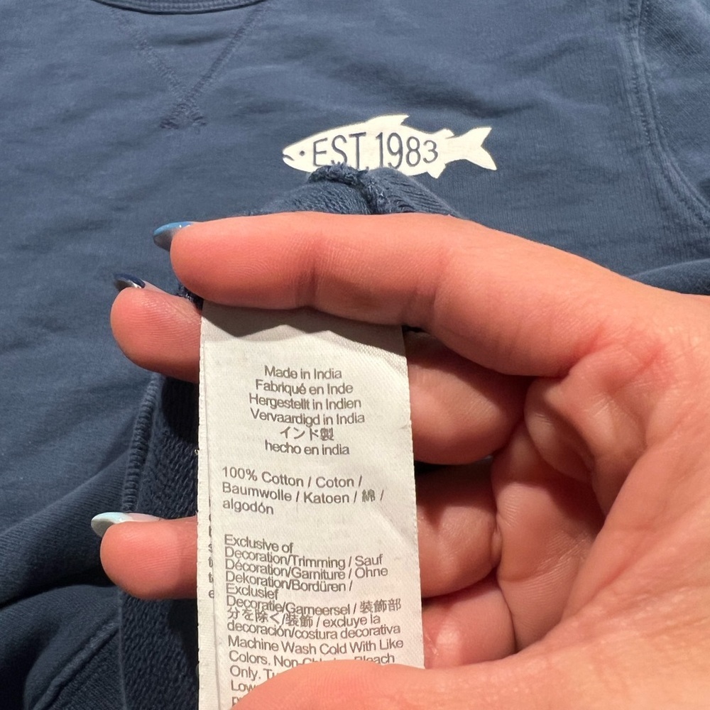 J Crew Men's Size Medium Cotton 1983  Fish Union Blue Crewneck - Picture 6 of 7